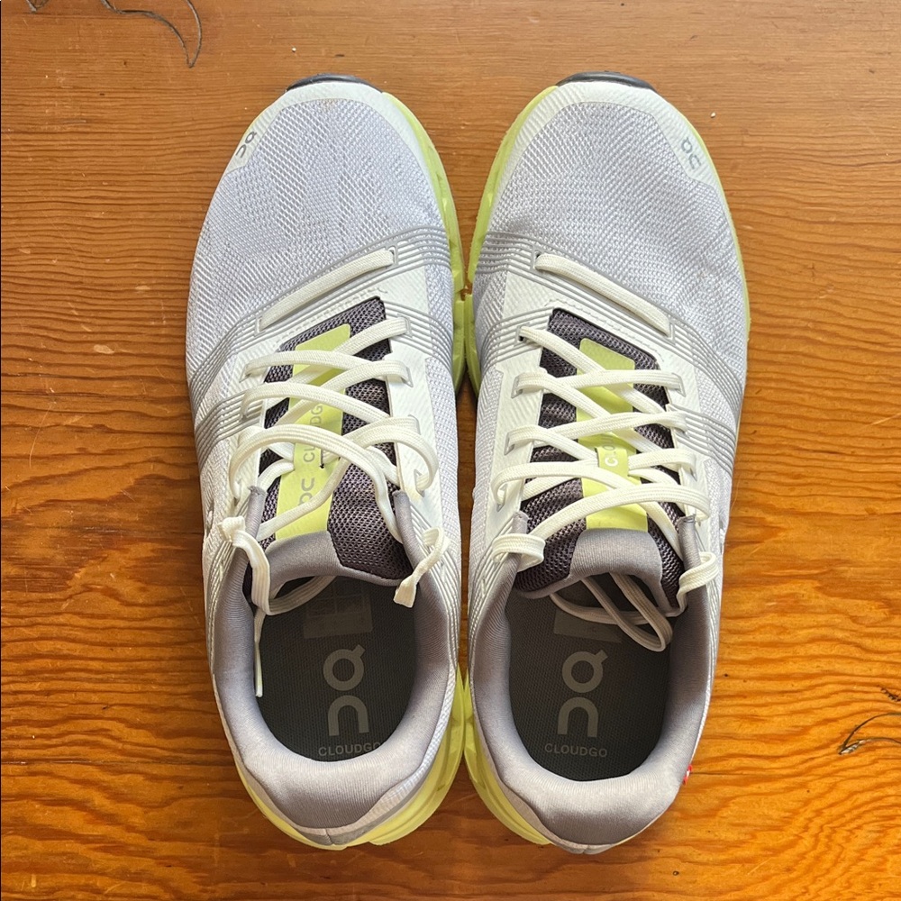 On Running Women's Shoes - Gray and Yellow
